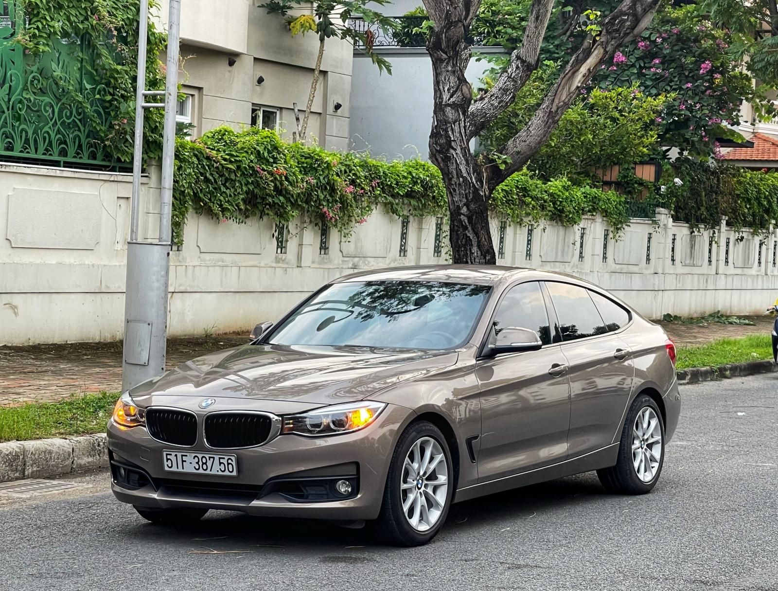 BMW 328i 2016 - Lăn bánh 34.000km