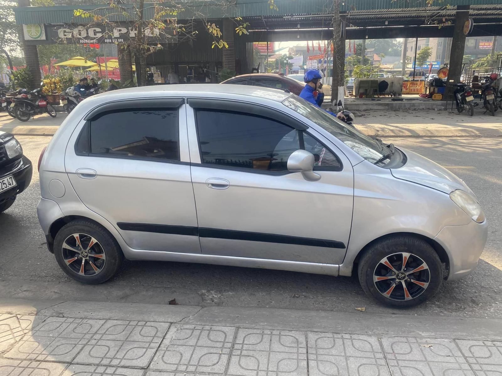 Chevrolet Spark 2009 - Màu bạc, giá cực tốt