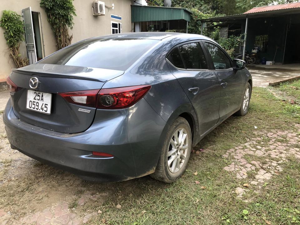 Mazda 3 2016 - Giá chỉ 425tr