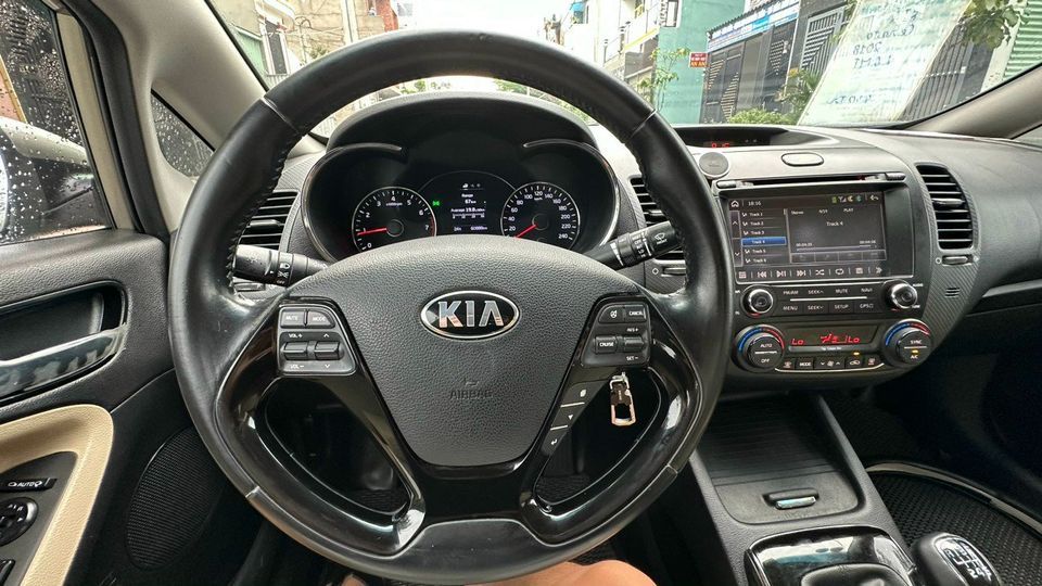 Kia Cerato 2018 - Xe màu xám, giá 415tr