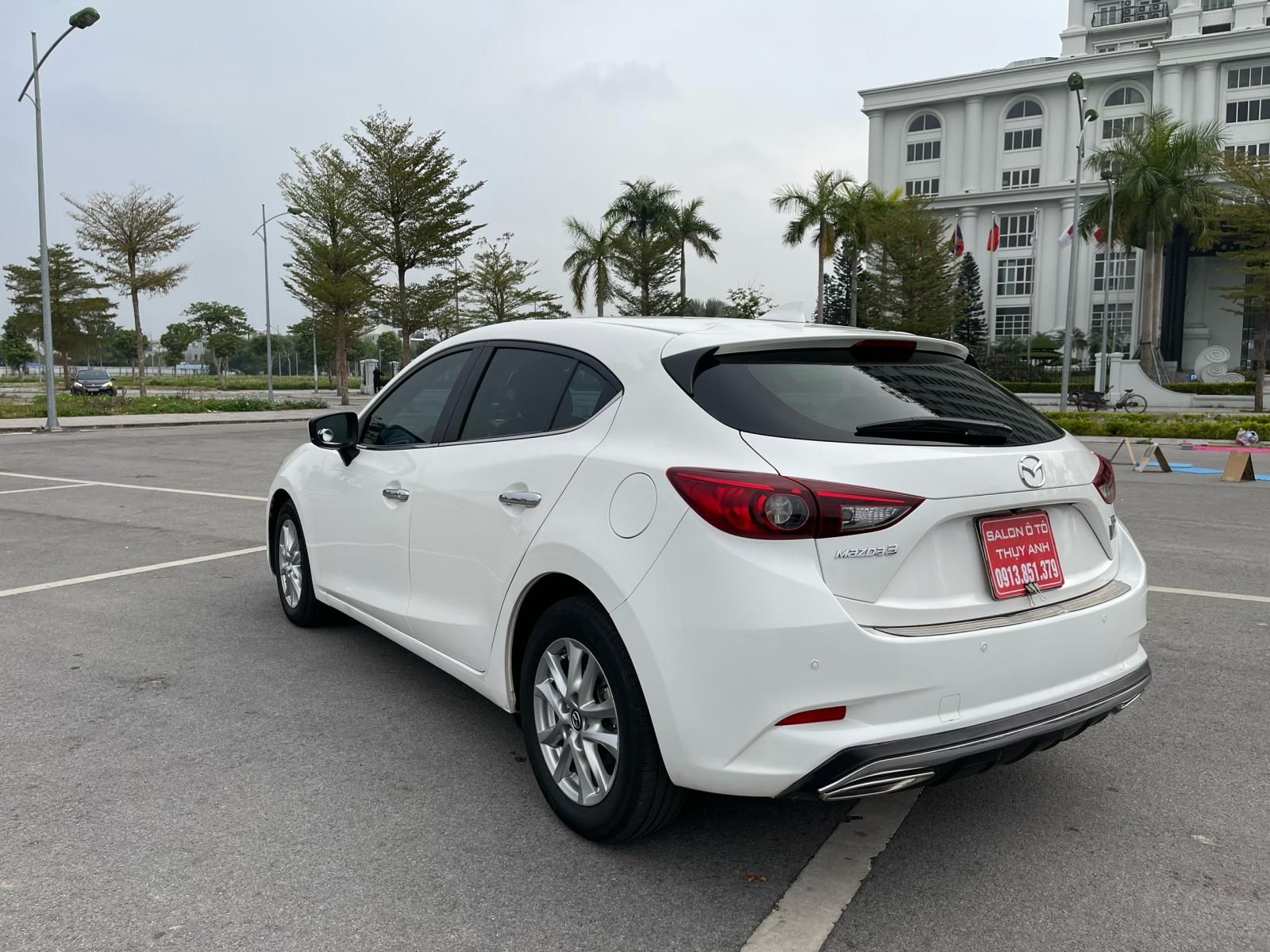 Mazda 3 2018 - Xe gia đình, giá tốt 565tr