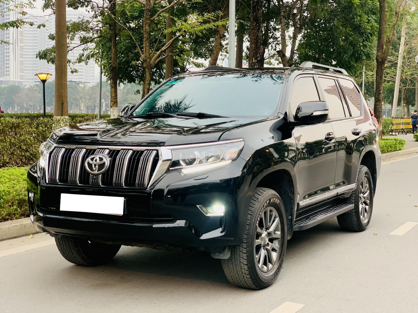 Toyota Land Cruiser Prado 2010 - Nhập Trung Đông, nâng form 2020