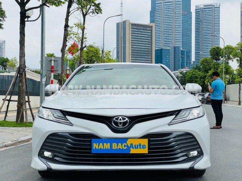 Toyota Camry 2020 - Xe nhập Thái, bản full option