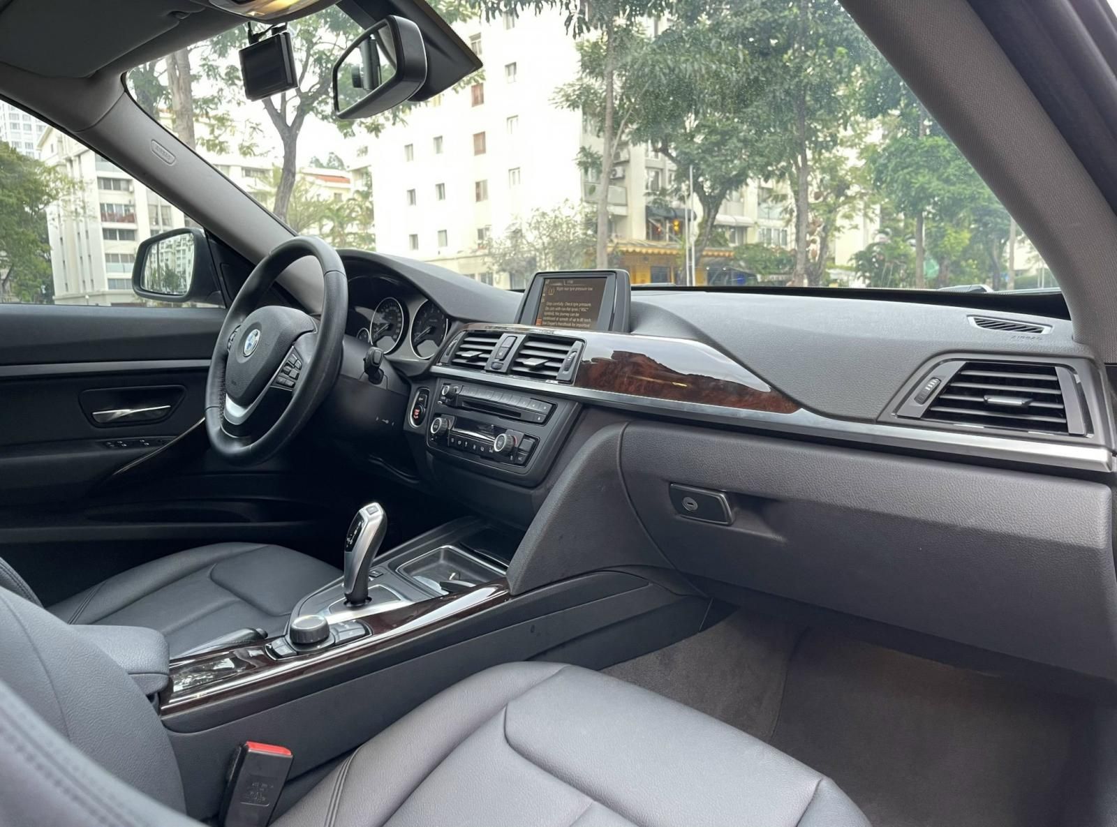 BMW 328i 2016 - Lăn bánh 34.000km