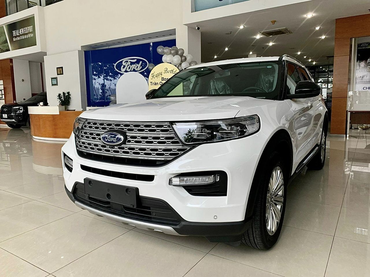 Ford Explorer 2022 - Siêu phẩm - Sẵn xe giao ngay - Hỗ trợ trả góp lãi suất thấp