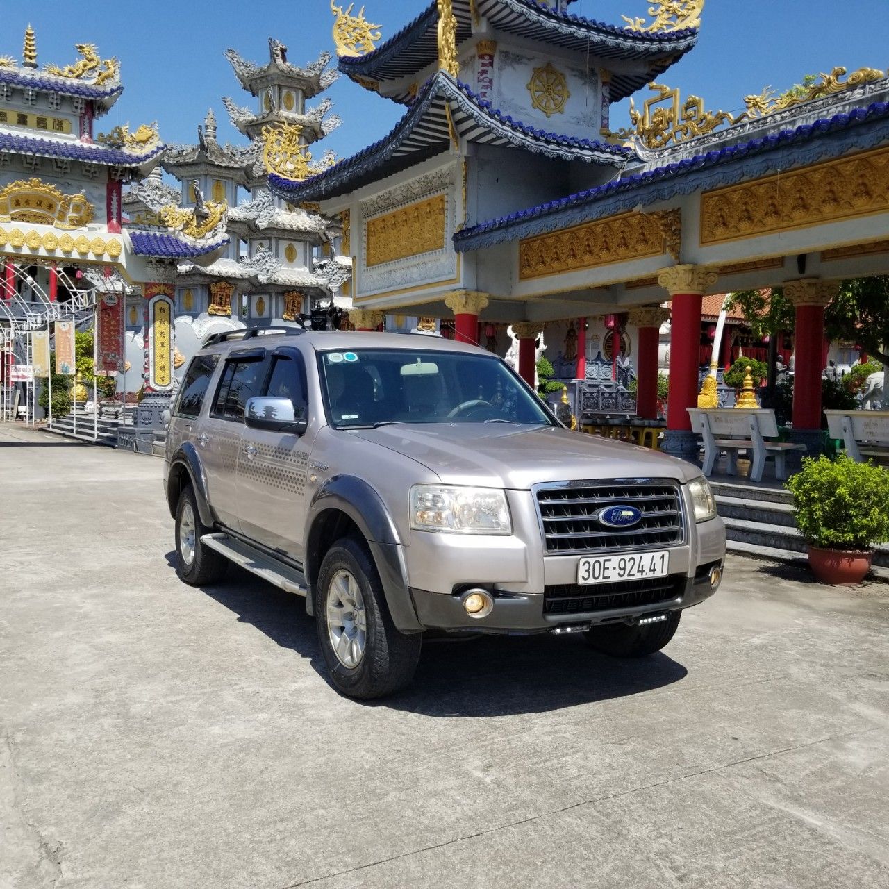 Ford Everest 2008 - Dòng SUV gầm cao