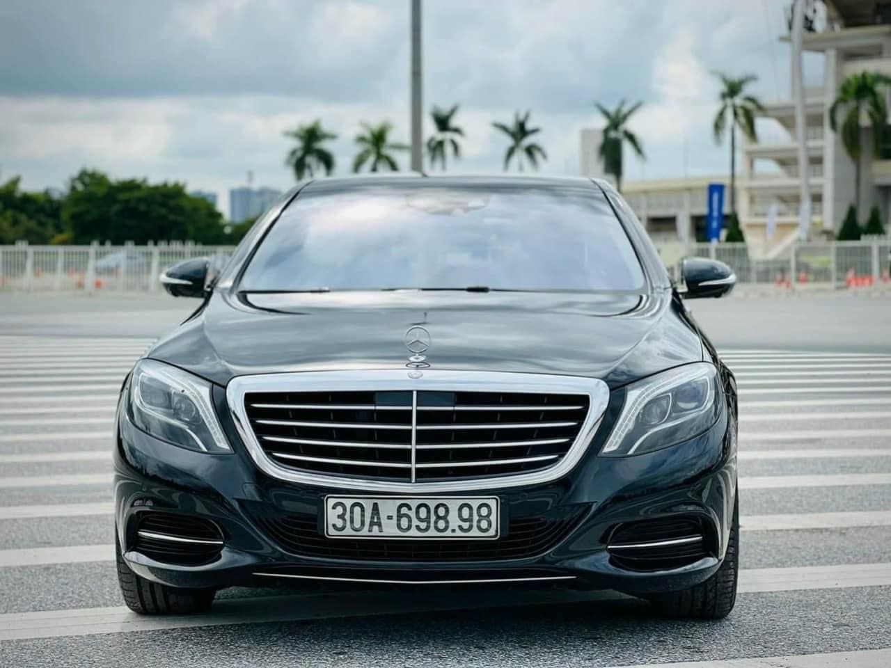 Mercedes-Benz S500 2015 - Màu đen, xe nhập