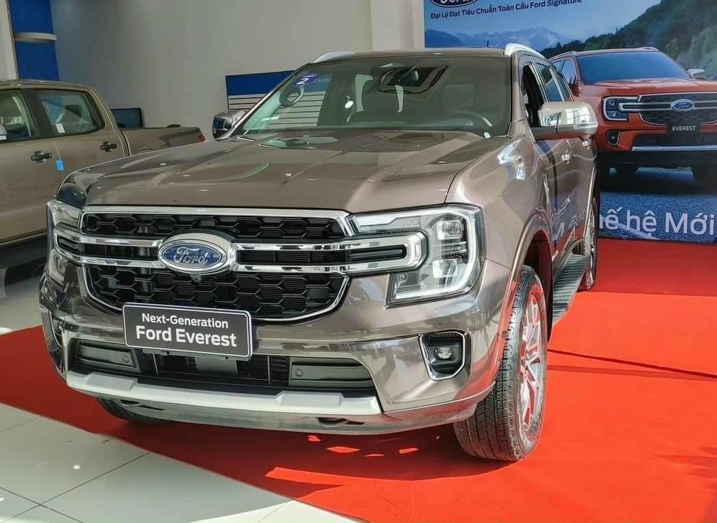 Ford Everest 2023 - Ford Everest 2023 tại Hà Nội