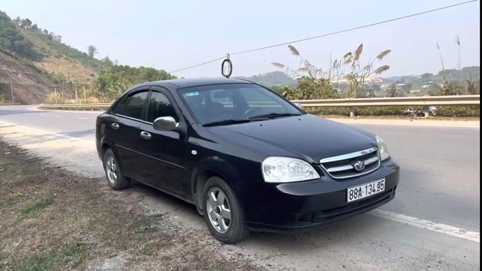 Daewoo Lacetti 2011 - Màu đen