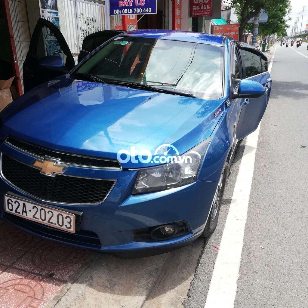 Chevrolet Cruze Ít đi cần bán  2011 1.6LS xe đẹp 2011 - Ít đi cần bán Cruze 2011 1.6LS xe đẹp