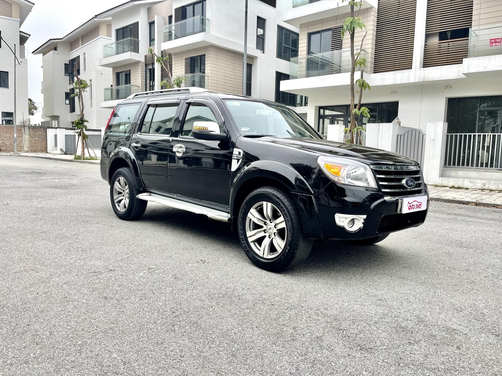 Ford Everest 2012 - Số tự động máy dầu, biển Hà Nội, 1 chủ từ đầu