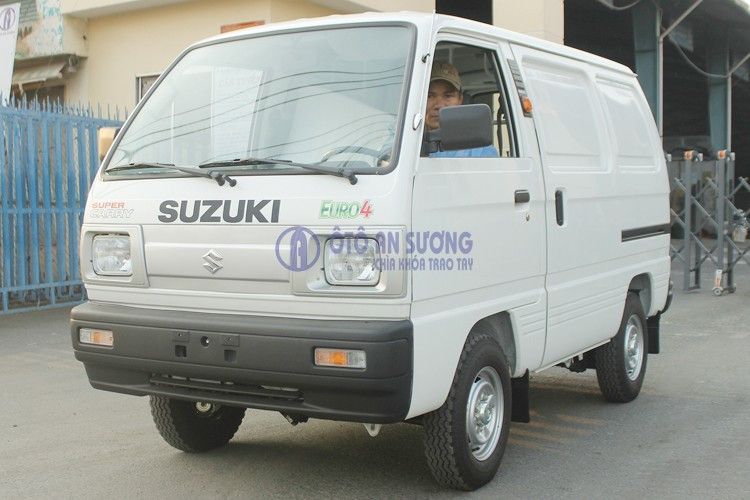 Suzuki Blind Van 2022 - Tải van 580kg chạy giờ cấm - Trả góp 80% - Giá tốt năm mới