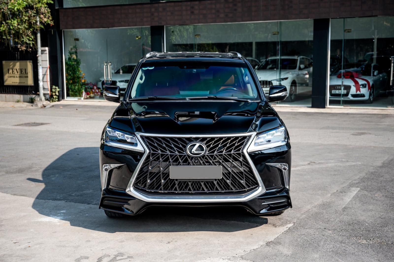 Lexus LX 570 2019 - Phiên bản 7 chỗ ngồi