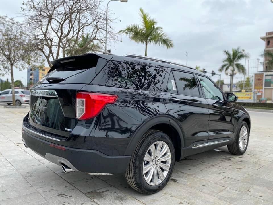 Ford Explorer 2023 - New 2023. Tặng bậc điện, bảo hiểm thân vỏ, giảm tiền mặt