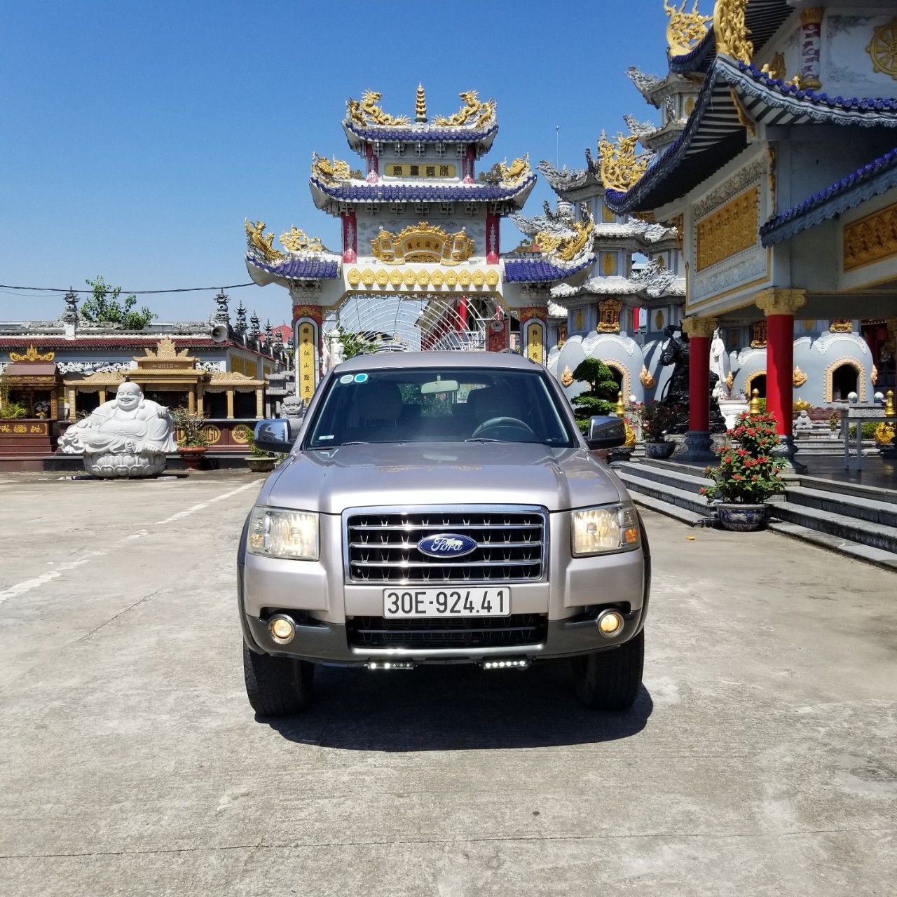 Ford Everest 2008 - Dòng SUV gầm cao