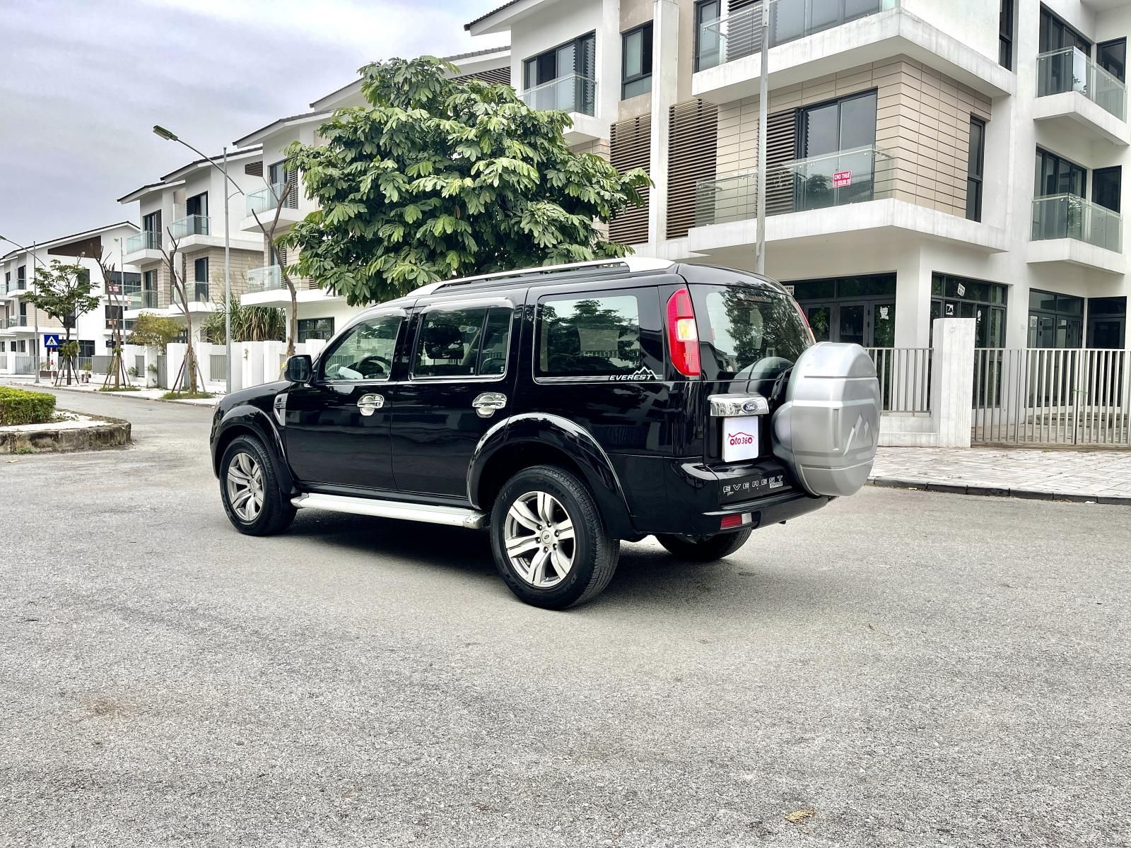 Ford Everest 2012 - Số tự động máy dầu, biển Hà Nội, 1 chủ từ đầu