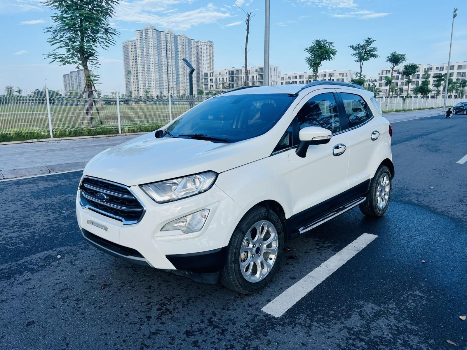 Ford EcoSport 2018 - Cần bán gấp xe đăng ký lần đầu 2018, còn mới, giá tốt