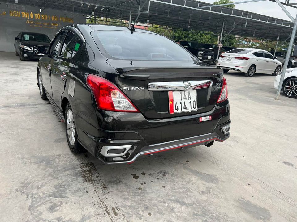 Nissan Sunny 2019 - Màu đen