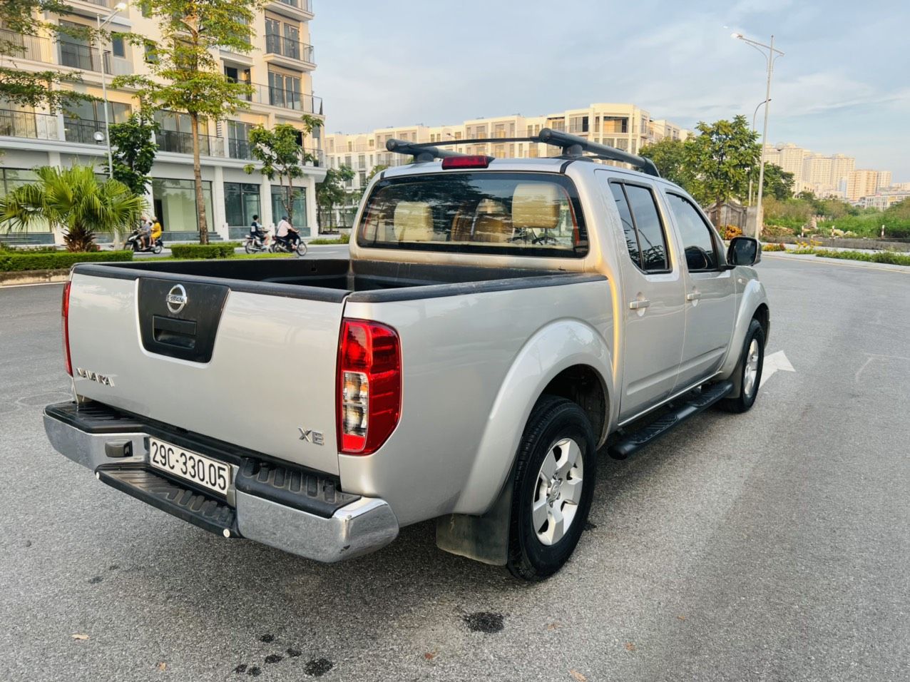 Nissan Navara 2013 - Bán ô tô đăng ký lần đầu 2013 nhập khẩu