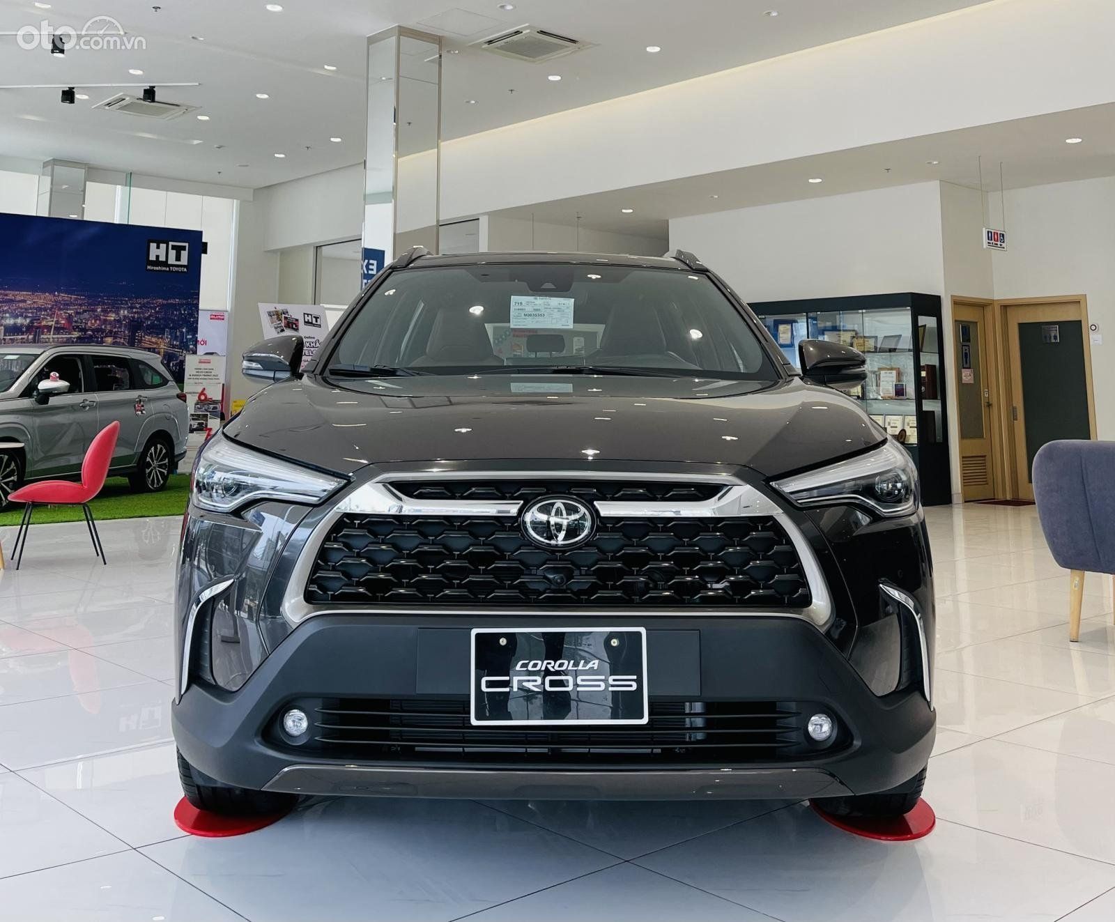 Toyota Corolla Cross 2022 - Dẫn đầu xu thế - Chào hè lên tới 50% lệ phí trước bạ - Tặng gói phụ kiện hoặc bảo hành 05 năm - Giao ngay