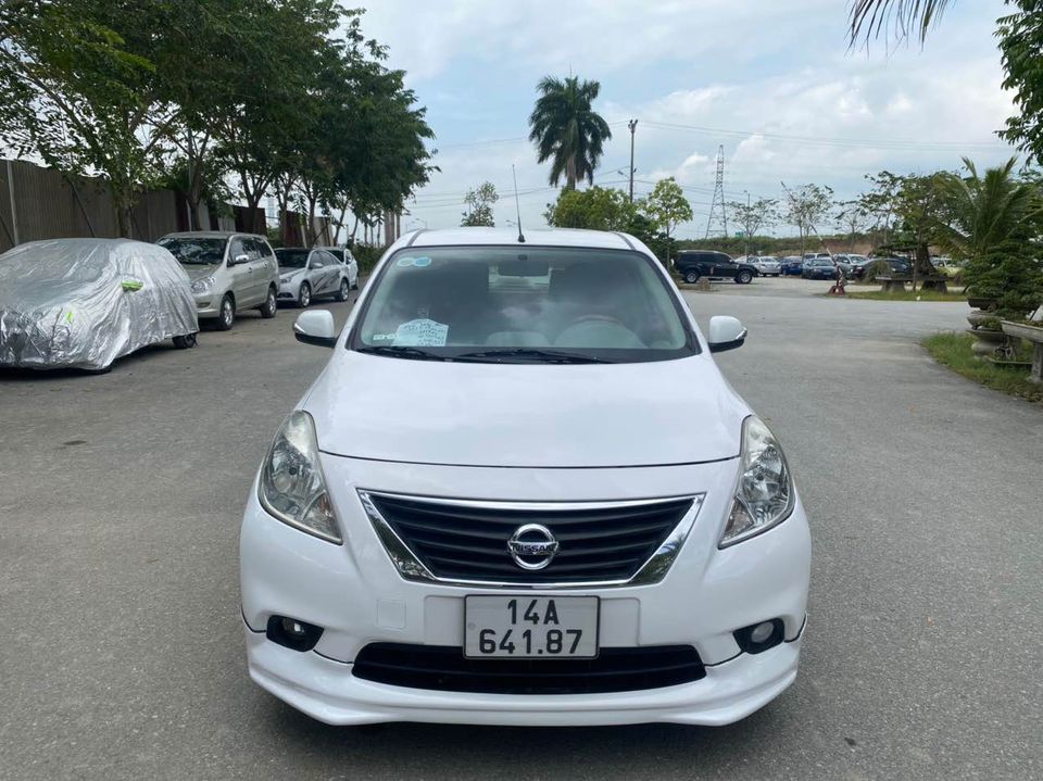 Nissan Sunny 2018 - Nissan Sunny 2018 số tự động tại Hà Nội