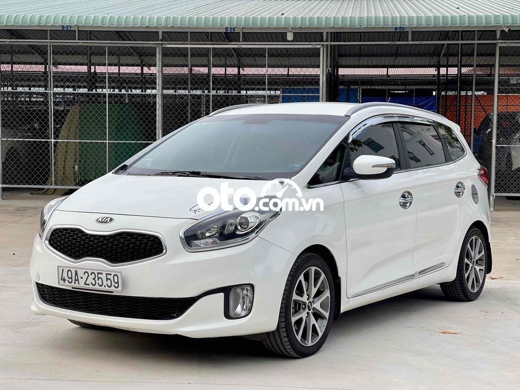 Kia Rondo  1.7DMT số sàn máy dầu siêu tiết kiệm 2015 - Rondo 1.7DMT số sàn máy dầu siêu tiết kiệm