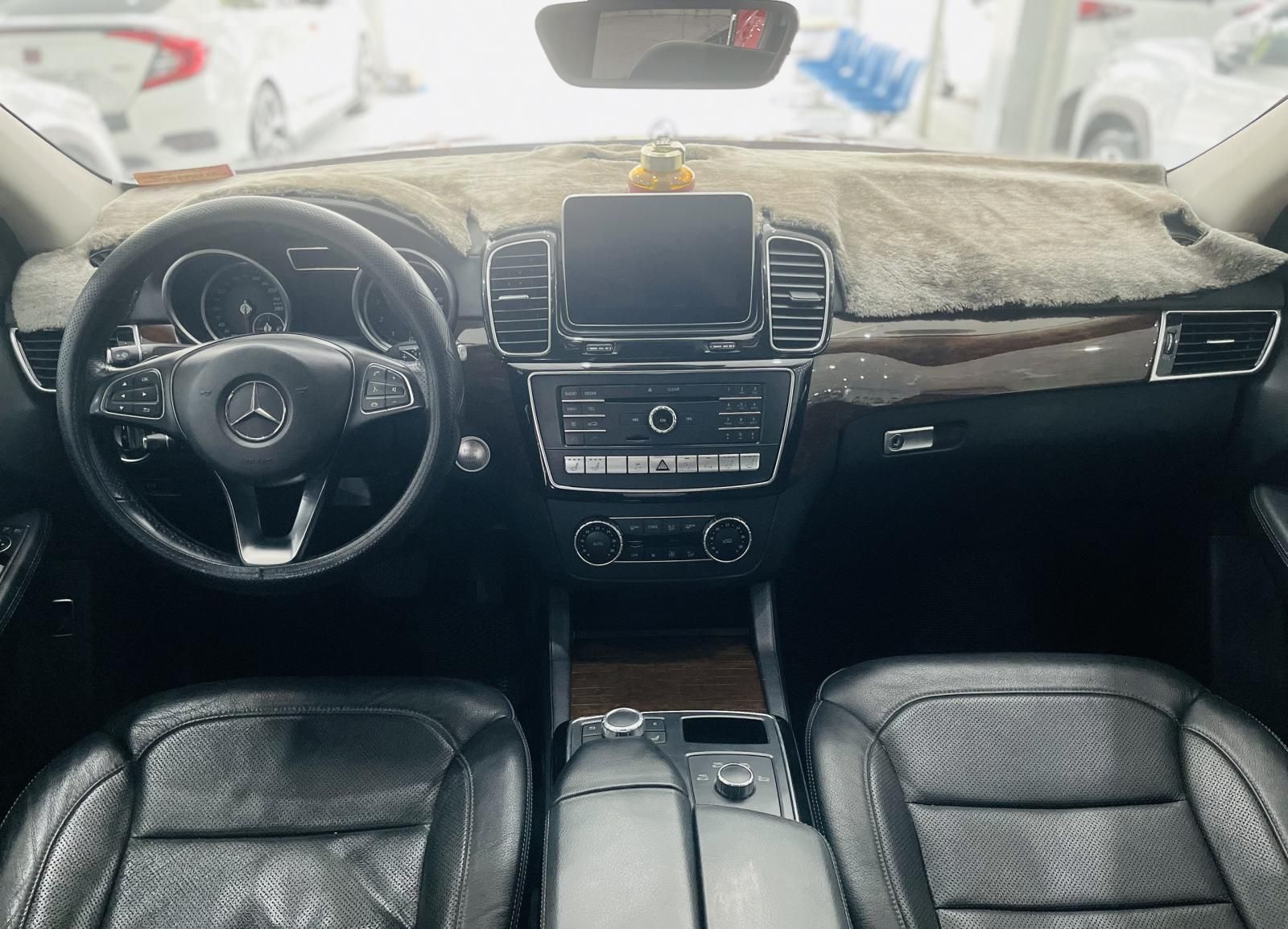 Mercedes-Benz GLE 400 2015 - Xe nhập khẩu Mỹ - Biển Sài Gòn