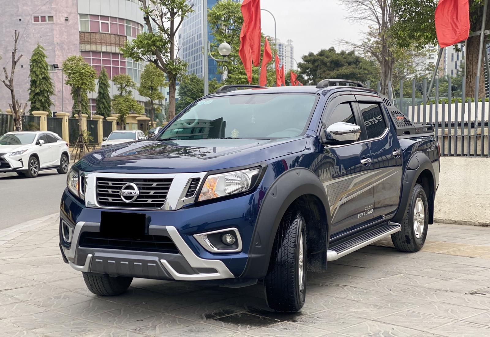 Nissan Navara 2019 - Xe tên cá nhân, biển số Hà Nội