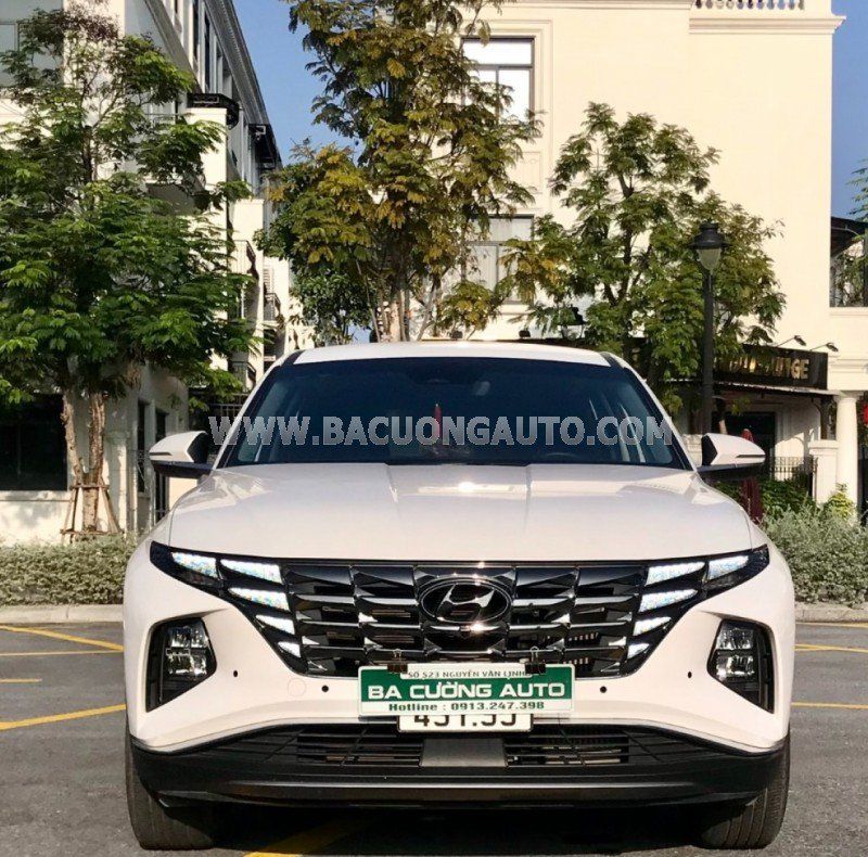 Hyundai Tucson 2022 - Bản full màu trắng, nội thất đen