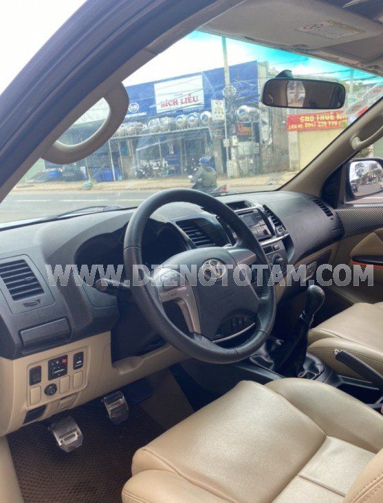 Toyota Fortuner 2015 - Xe zin không lỗi