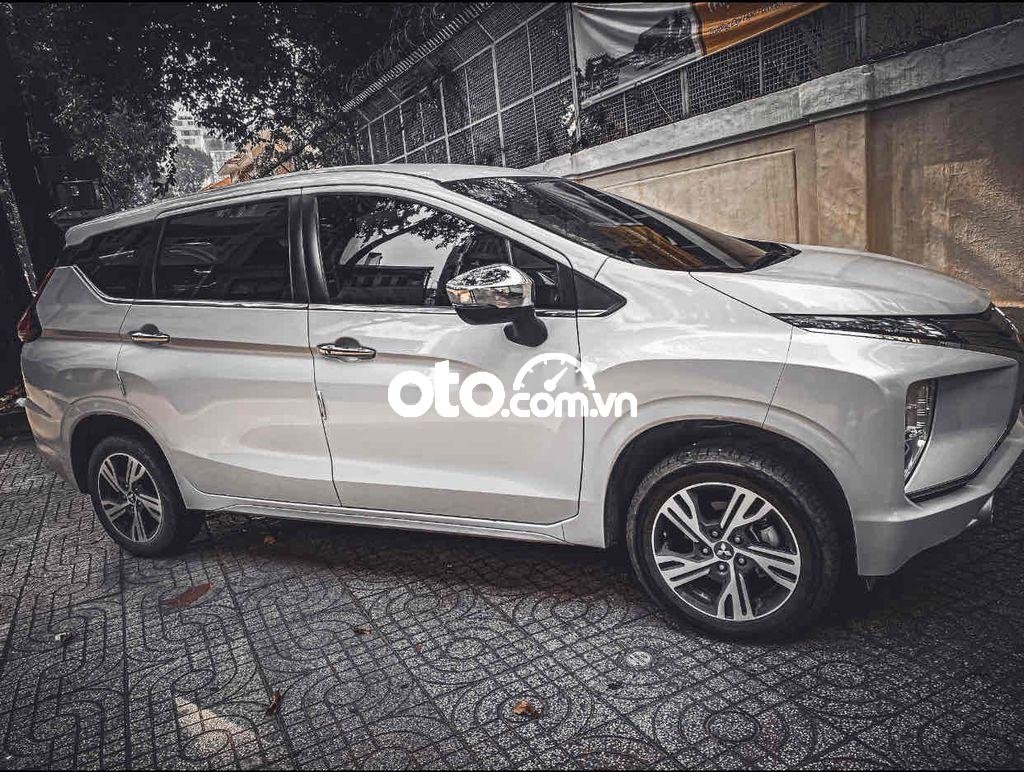 Kia Sedona Cần tìm xe 7 chỗ còn thanh lý ngân hàng 2020 - Cần tìm xe 7 chỗ còn thanh lý ngân hàng