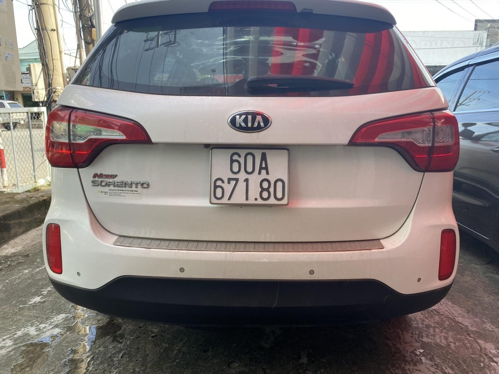 Kia Sorento 2016 - Bản xăng tiêu chuẩn