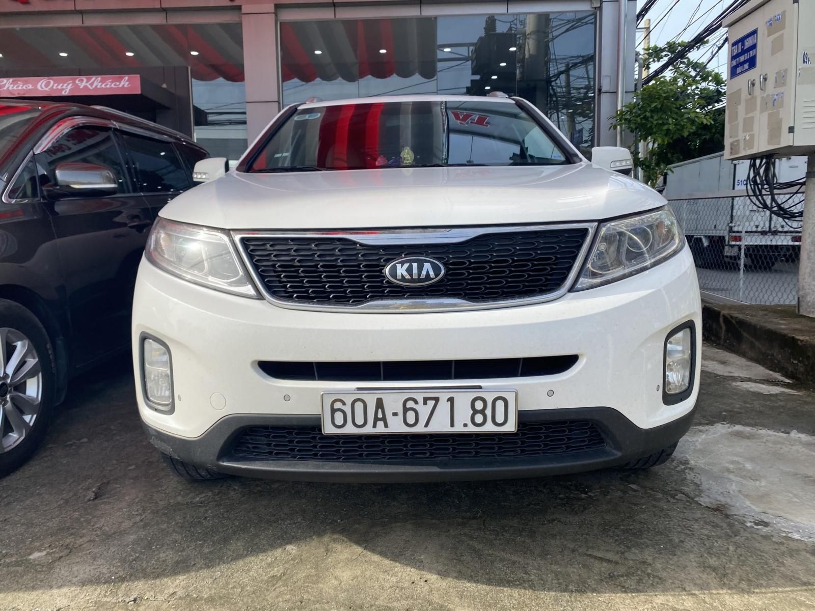 Kia Sorento 2016 - Bản xăng tiêu chuẩn