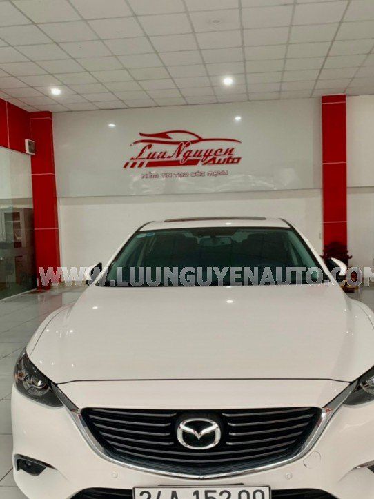 Mazda 6 2020 - Màu trắng, giá cạnh tranh