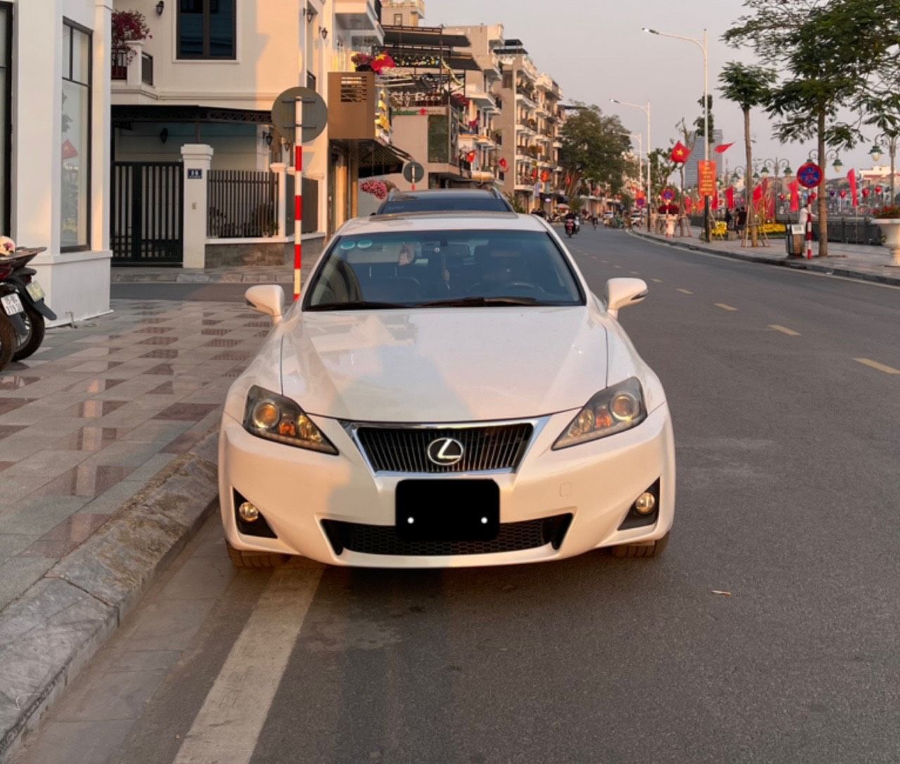 Lexus IS 250 2010 - Bản full kịch