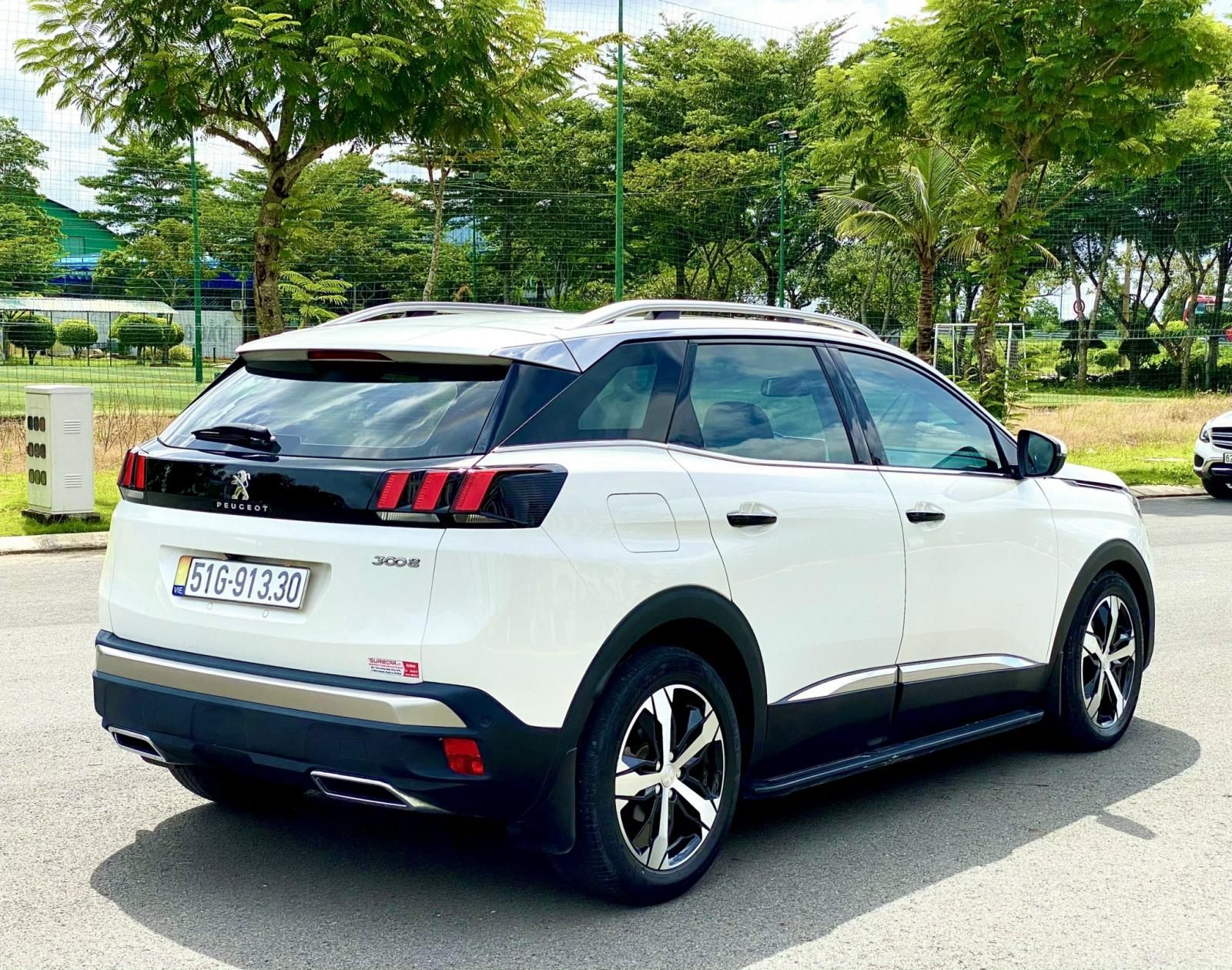 Peugeot 5008 2019 - Biển số sảnh cực đẹp