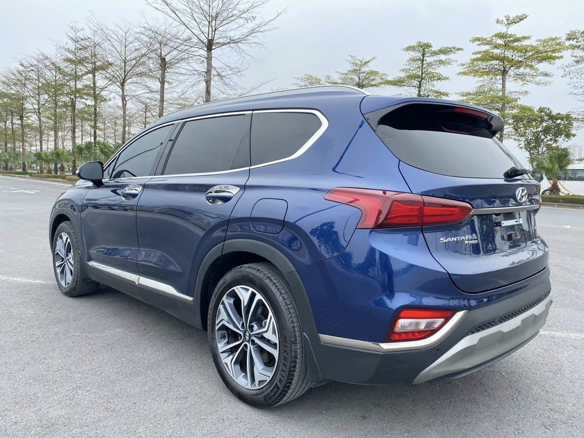 Hyundai Santa Fe 2021 - Màu xanh lam