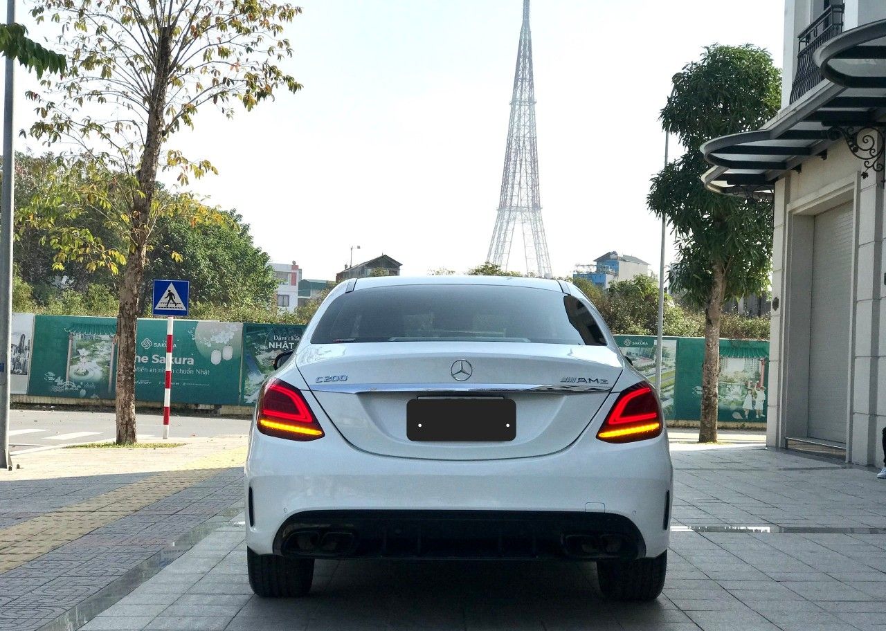 Mercedes-Benz 2021 - Xe tên cá nhân, biển Hà Nội