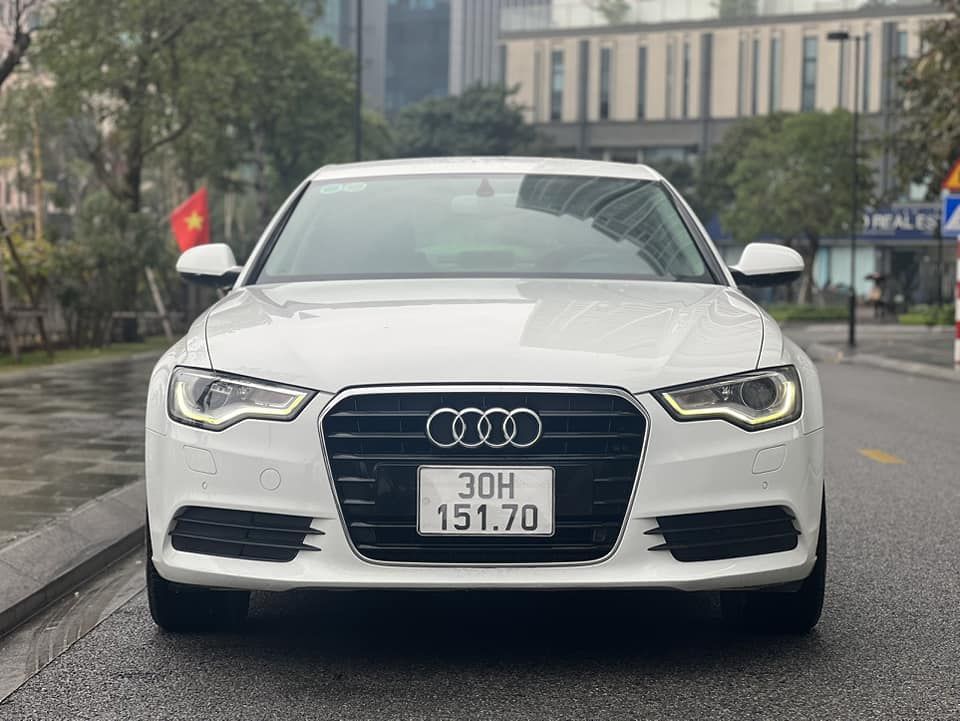 Audi A6 2013 - Màu trắng, nhập khẩu