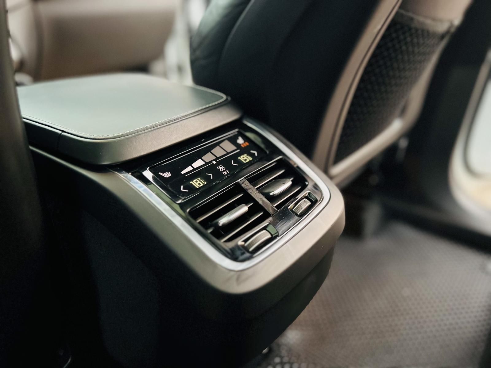 Volvo XC90 2015 - Xe nhập khẩu - Miễn phí 100% thuế trước bạ