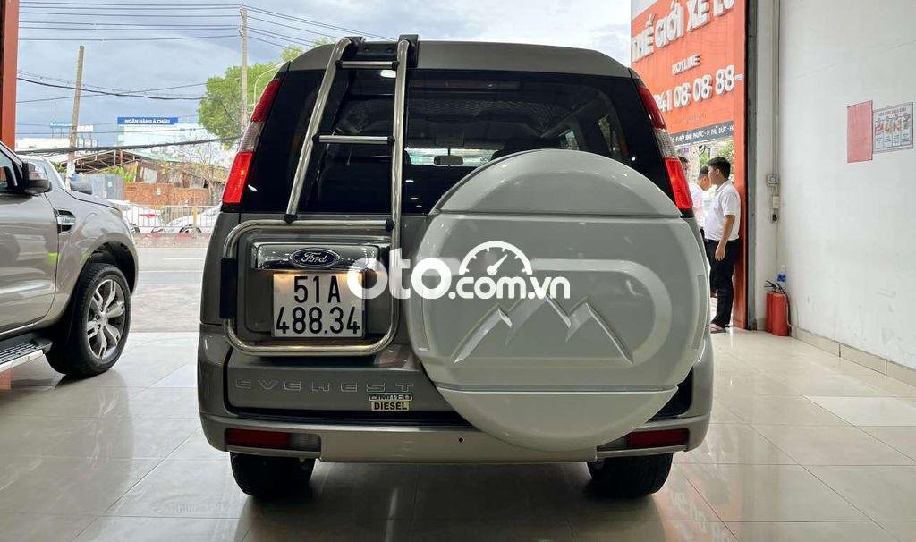 Ford Everest   2.5 AT Máy Dầu Cao Cấp 2013 2013 - Ford Everest 2.5 AT Máy Dầu Cao Cấp 2013