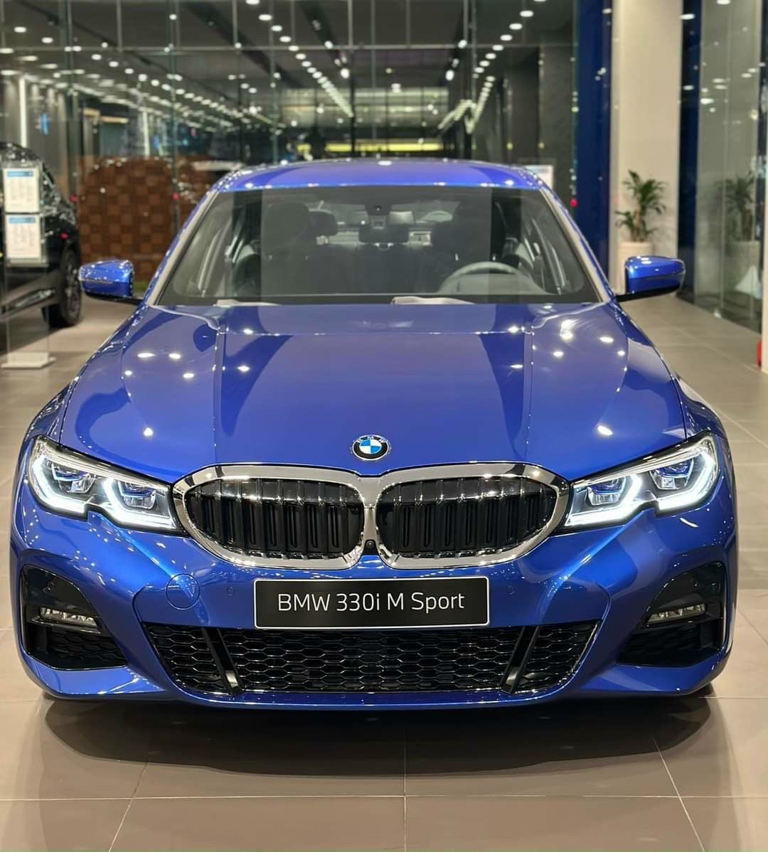 BMW 330i 2022 - Giao xe toàn quốc, khuyến mại khủng