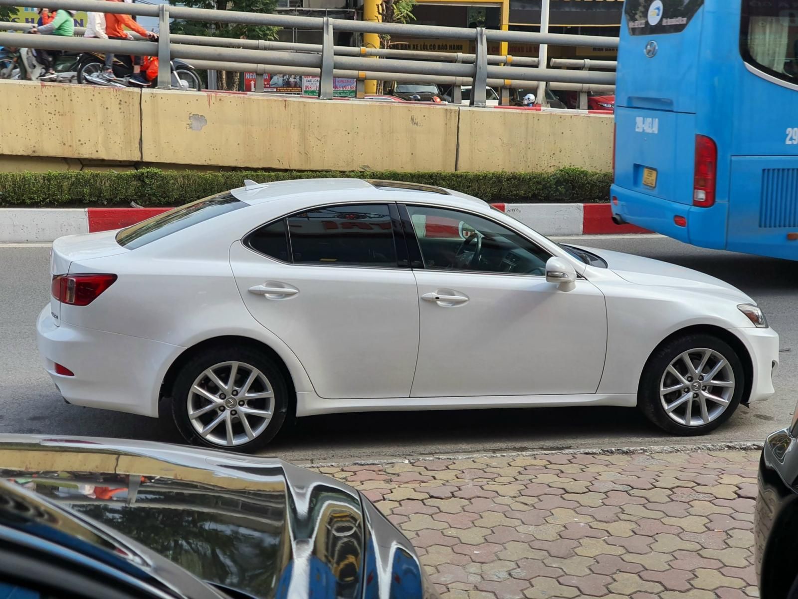 Lexus IS 250 2010 - Bản full kịch