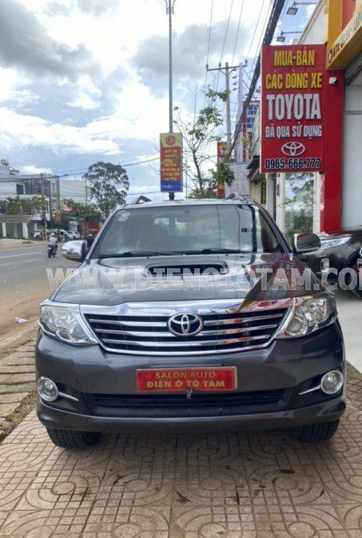 Toyota Fortuner 2015 - Xe zin không lỗi