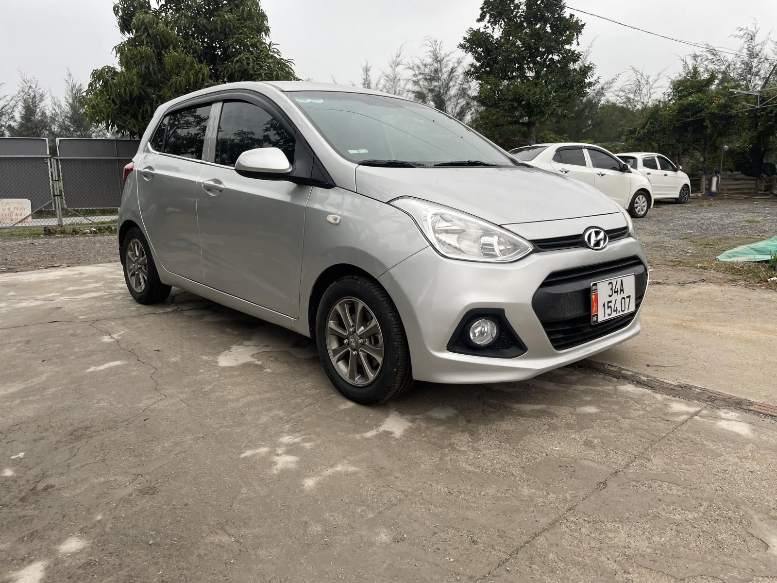 Hyundai Grand i10 2015 - Gầm bệ chắc chắn