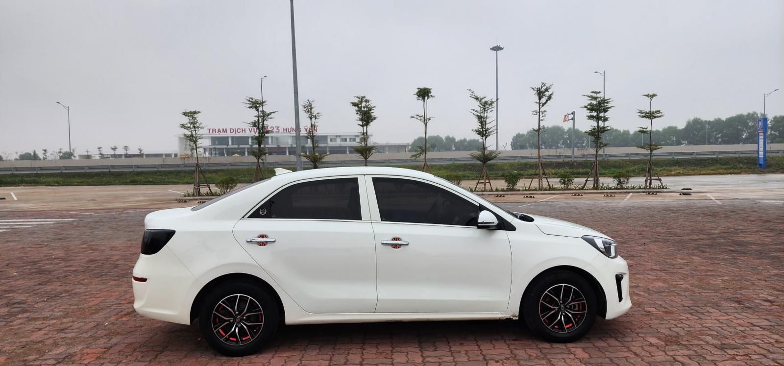 Kia Soluto 2019 - Đăng ký lần đầu 2019, xe gia đình, giá chỉ 335tr