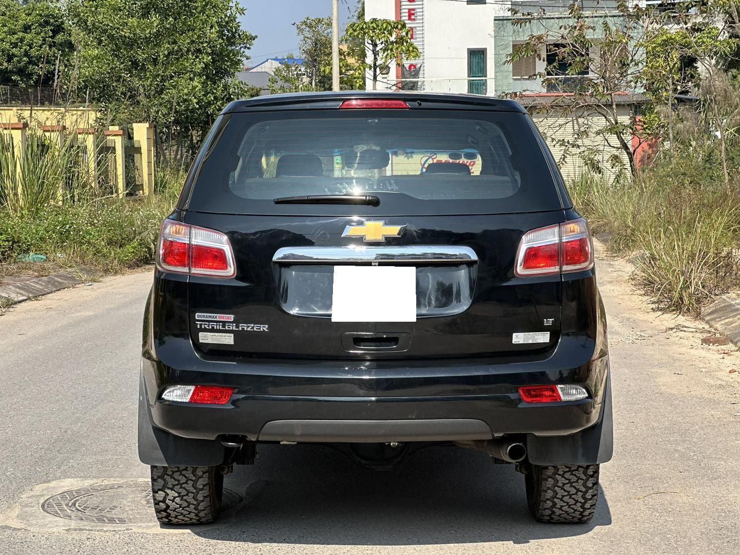 Chevrolet Trailblazer 2018 - Số sàn, máy dầu, màu đen, còn mới keng