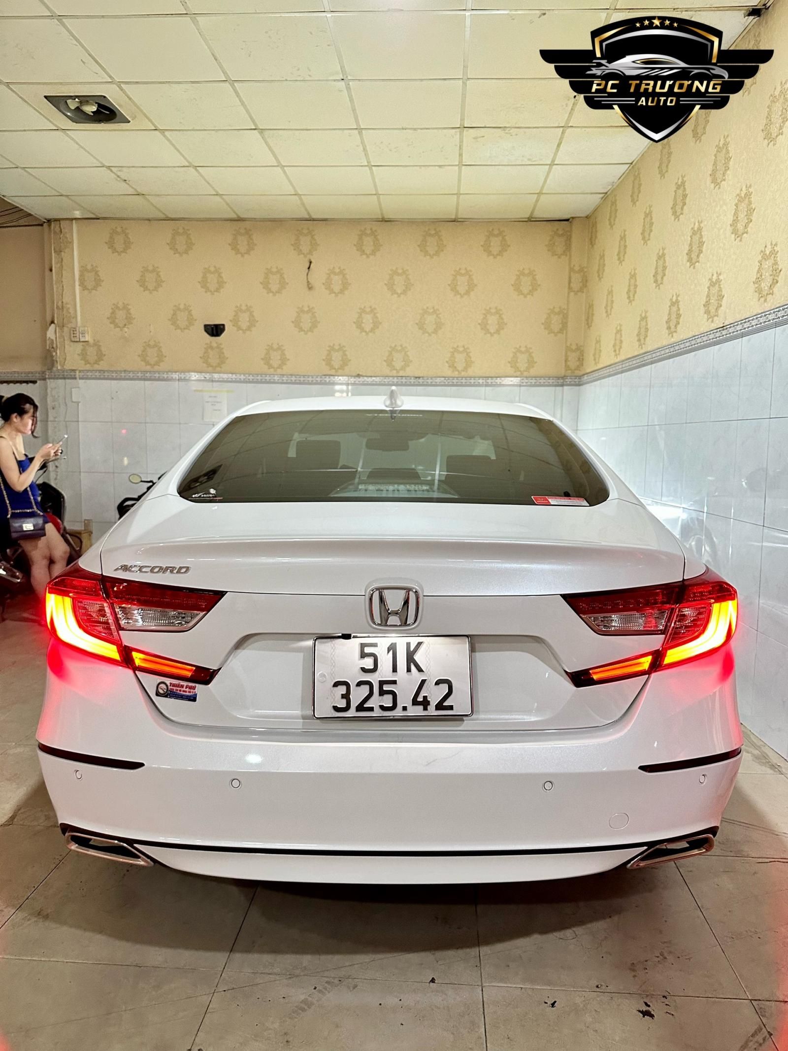 Honda Accord 2023 - Model 2023, odo: Chỉ 400km, biển SG, xe nhập Thái, cực siêu mới cần bán