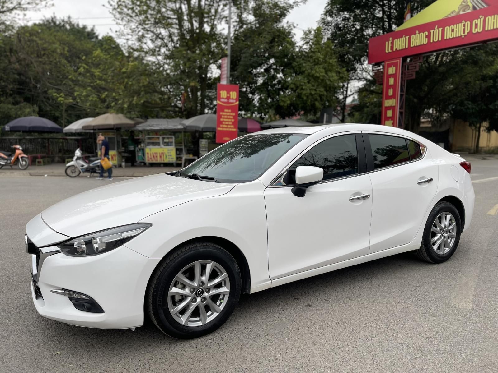 Mazda 3 2019 - Đời cuối 2019 form mới 2020 1 chủ từ mới lướt đúng 3v km xịn. Mới thật