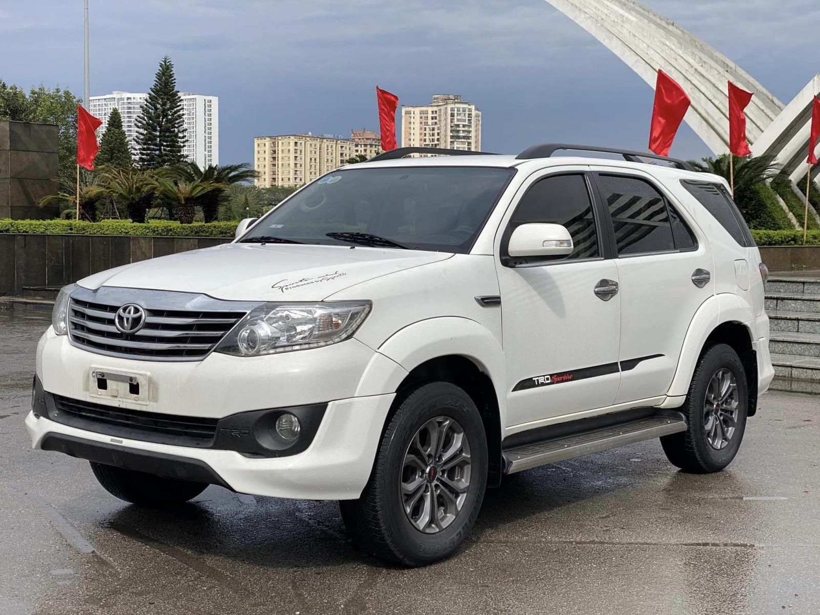 Toyota Fortuner 2014 - Toyota Fortuner 2014 số tự động